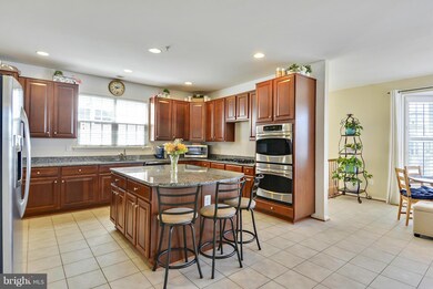 23128 Newcut Rd, Clarksburg, MD 20871 - photo 3