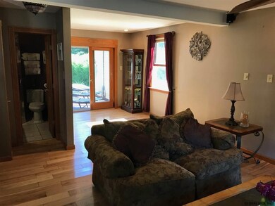 12 Rita Ln, Albany, NY 12211 - photo 3