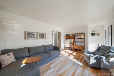 unlisted-address, Tulsa, OK 74105 - photo 7