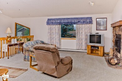 Living Room (1)
