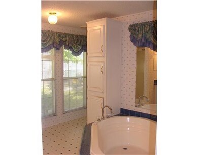 2826 Old Marksville Hwy unit Lot 12, Pineville, LA 71360 - photo 6