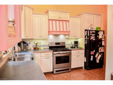 1390 Trails End Dr, New Franklin, OH 44216 - photo 5