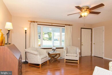 7270 Pommel Dr, Sykesville, MD 21784 - photo 5