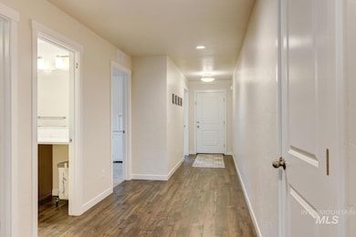 12445 Shadow River St, Caldwell, ID 83607 - photo 2