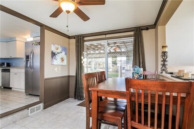 200 Brayton Ave, Cranston, RI 02920 - photo 4