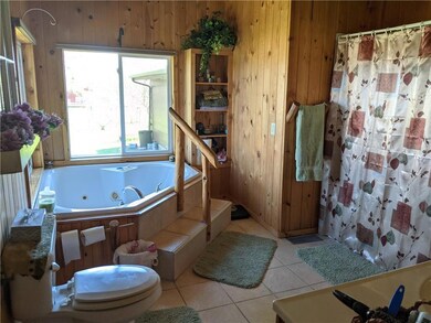 Bathroom with garden tub