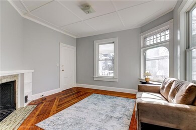 16 Bliss Rd unit 1, Newport, RI 02840 - photo 5