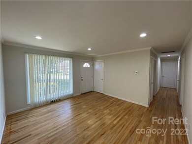 2531 Abelwood Rd, Charlotte, NC 28216 - photo 4