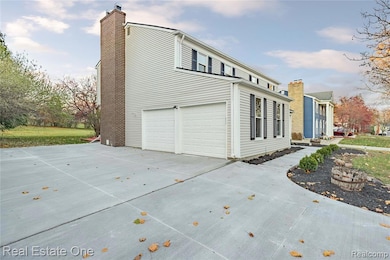 5426 N Piccadilly, West Bloomfield, MI 48322 - photo 6