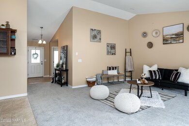 7406Fremont_06