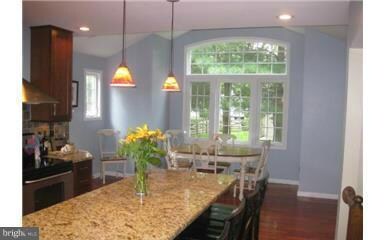 13238 Stone Heather Dr, Herndon, VA 20171 - photo 4