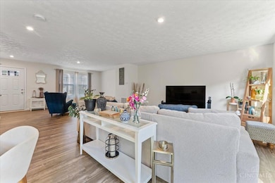 5678 Julia Kate Dr, Morrow, OH 45152 - photo 7