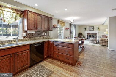 8 Christina Woods Ct, Newark, DE 19702 - photo 7