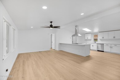 1440 S Chaparral Rd-6