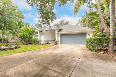 920 Brookridge front b