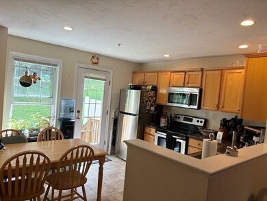 73 Boxberry Ln, Rockland, MA 02370 - photo 3