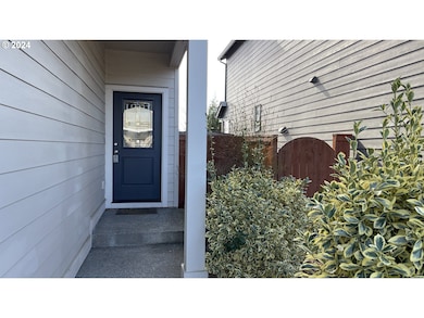 13802 SE Taralon Dr, Clackamas, OR 97015 - photo 2