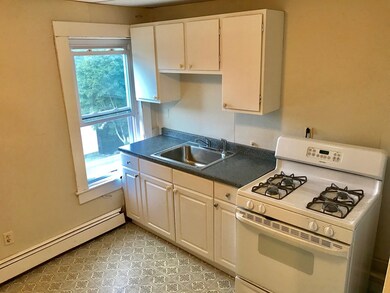 84 Main St unit 4, Amesbury, MA 01913 - photo 6