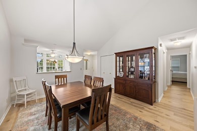 3006 Towne Commons Dr, Valparaiso, IN 46385 - photo 5