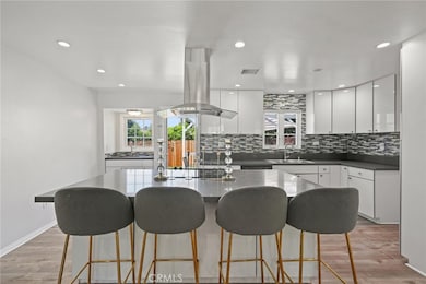 18433 Tarzana Dr, Tarzana, CA 91356 - photo 3