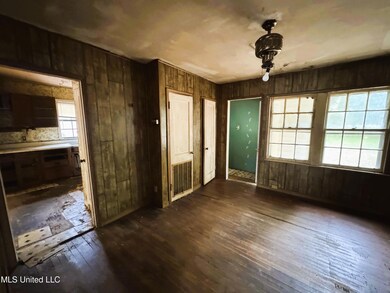 1635 Hollywood Blvd, Biloxi, MS 39531 - photo 7