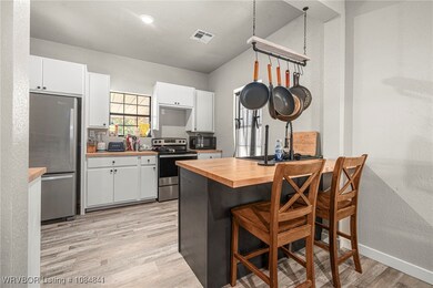 504 E Choctaw Ave, Sallisaw, OK 74955 - photo 4