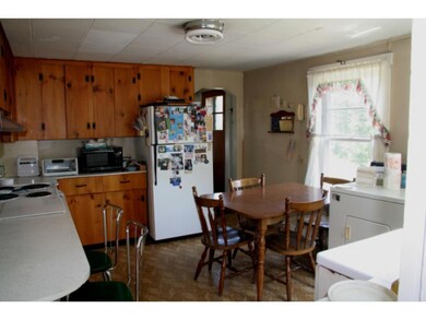 501 Old Center Rd, Saint Johnsbury, VT 05819 - photo 5