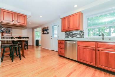 890 Banfield Rd, Portsmouth, NH 03801 - photo 7