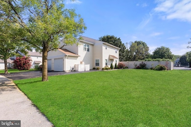 37 Spyglass Ct, East Windsor, NJ 08520 - photo 2