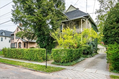 1112 Putnam Ave unit 14, Plainfield, NJ 07060 - photo 2