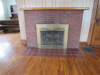 Wood burning fireplace in the living for those chi