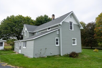 1556 E Parmeter Rd, Ionia, MI 48846 - photo 6