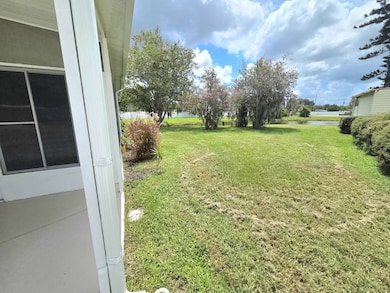 566 Montego Ln S, Ellenton, FL 34222 - photo 4