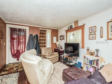 920 Hartford Ave, Des Moines, IA 50315 - photo 3