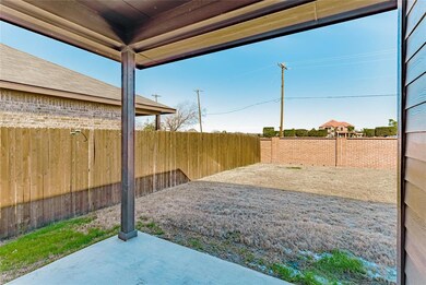 308 Lemon Mint Ln, Denton, TX 76210 - photo 7