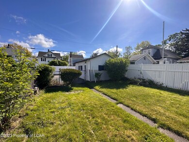 124 Church St, Kingston, PA 18704 - photo 5