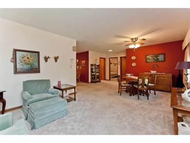 3301 Sue Ln NW, Cedar Rapids, IA 52405 - photo 4