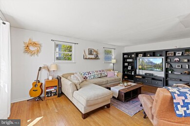 917 Forbes St, Blackwood, NJ 08012 - photo 7