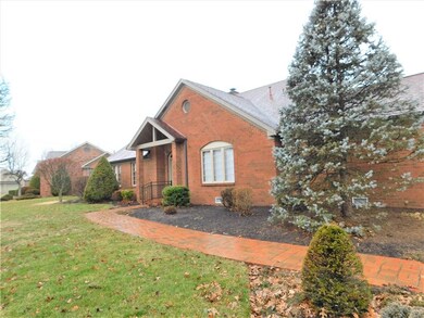 605 S Tara Rd, Greensburg, IN 47240 - photo 3