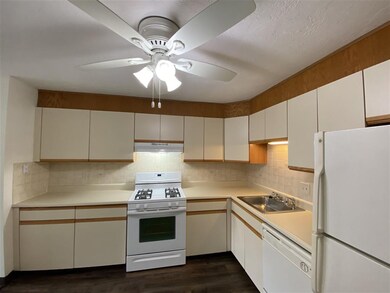 383 Huse Rd unit 26, Manchester, NH 03103 - photo 6