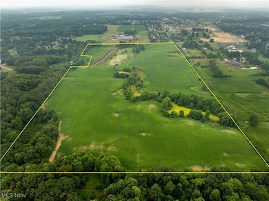 8785 Strausser St NW, Massillon, OH 44646 - photo 3