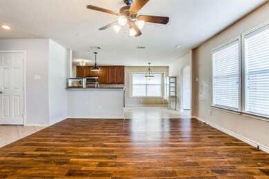 646 Crockett Dr, Lavon, TX 75166 - photo 6