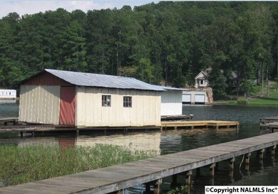 1125 Honeycomb Rd, Grant, AL 35747 - photo 5