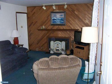 726 Walnut Ave, Lindenwold, NJ 08021 - photo 4