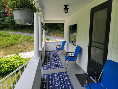 56 Jarvis Hill Rd, Readsboro, VT 05350 - photo 5