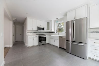 12 Yankee Dr, Westerly, RI 02891 - photo 4