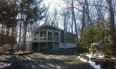 100 Blackbirch Ln, Hawley, PA 18428 - photo 4