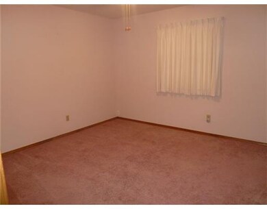 1011 W Linden St, Rogers, AR 72756 - photo 6