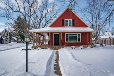 804 Riverside Dr, Lowell, MI 49331 - photo 3