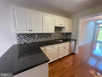 9 Windsor Cir, Chesterbrook, PA 19087 - photo 7